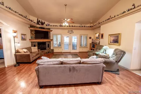 4206 E Cane Ranch Rd, Kingman, AZ 86401 photo 9