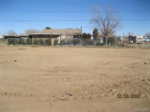 3593 E Oriole Ln, Kingman, AZ 86409 photo 2