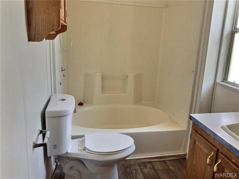 3585 E Robin Ln, Kingman, AZ 86409 photo 9