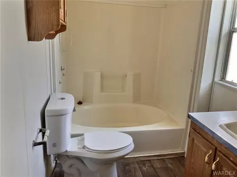 3585 E Robin Ln, Kingman, AZ 86409 photo 9