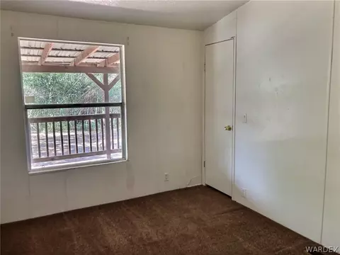 3585 E Robin Ln, Kingman, AZ 86409 photo 12