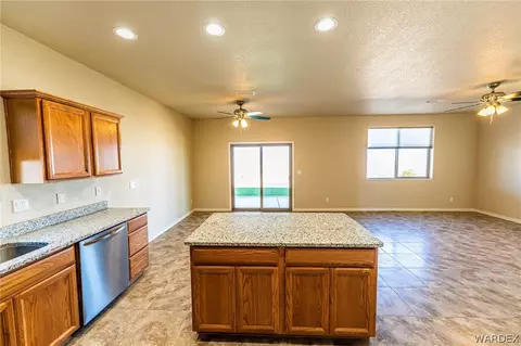 5318 Eagle View Rd, Kingman, AZ 86409 photo 10