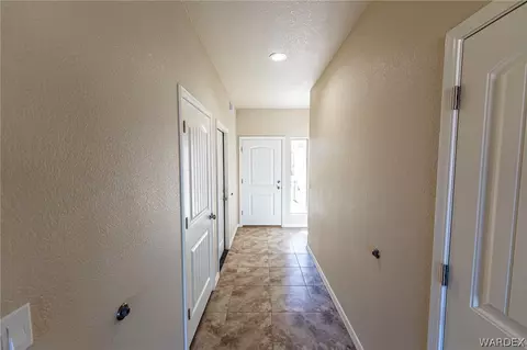 5318 Eagle View Rd, Kingman, AZ 86409 photo 12