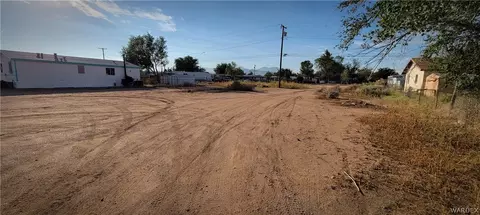3676 E Shaeffer Ave, Kingman, AZ 86409 photo 3