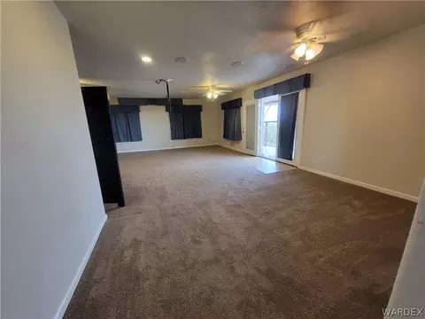 10040 E Lan Dr, Kingman, AZ 86402 photo 8