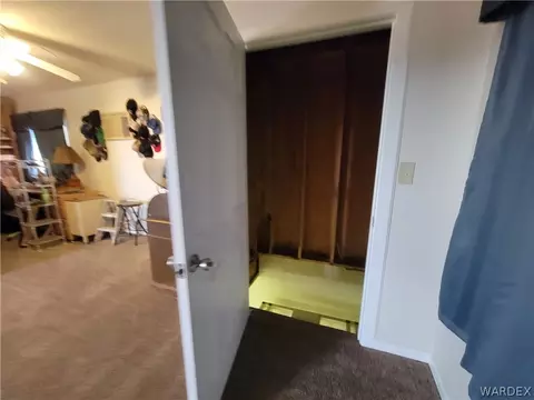 10040 E Lan Dr, Kingman, AZ 86402 photo 4