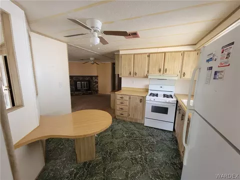2805 E Mcvicar Ave, Kingman, AZ 86409 photo 7