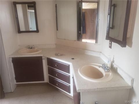 2570 E Devlin Ave, Kingman, AZ 86409 photo 17