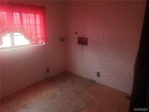 2570 E Devlin Ave, Kingman, AZ 86409 photo 11