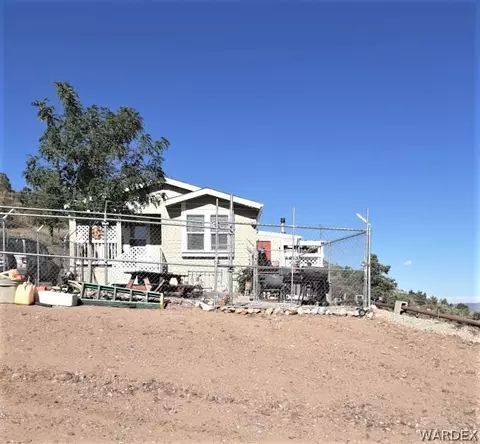 10257 E Austin Loop, Kingman, AZ 86401 photo 2