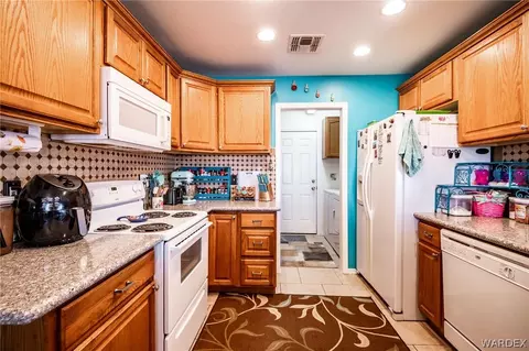 7424 E Brooks Blvd, Kingman, AZ 86401 photo 5