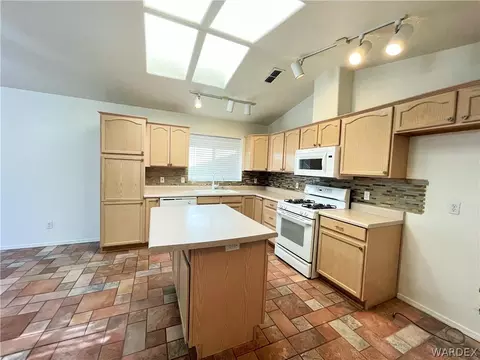 3810 E Lass Ave, Kingman, AZ 86409 photo 9