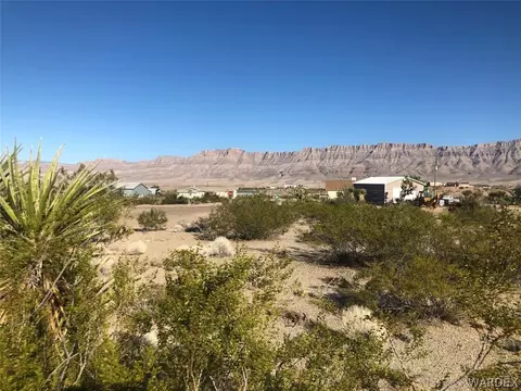 350 E Kolb Dr, Meadview, AZ 86444 photo 3