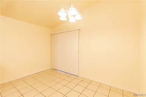 1655 E Thompson Ct, Kingman, AZ 86409 photo 14