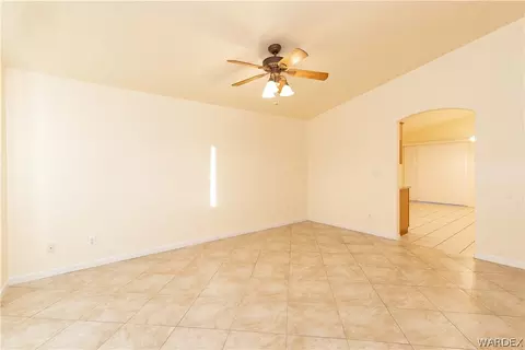 1655 E Thompson Ct, Kingman, AZ 86409 photo 6