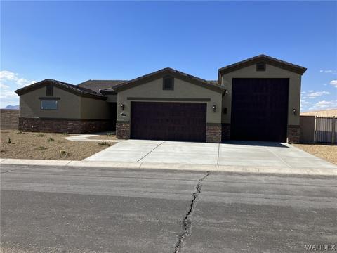 3107 Sidewheel Dr, Bullhead City, AZ 86429