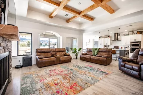 2176 E Greasewood Dr, Kingman, AZ 86409 photo 4