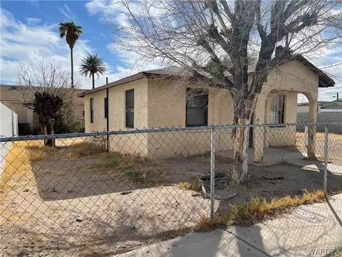 303 N M St, Needles, CA 92363 photo 4