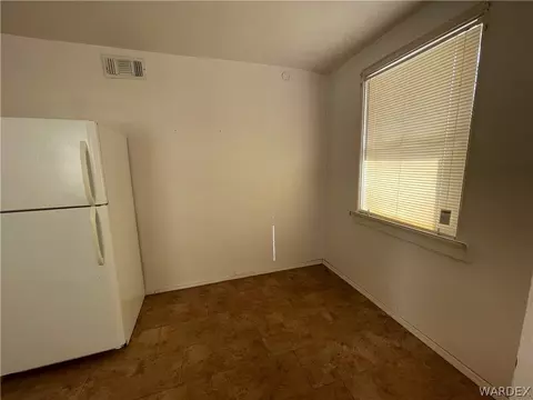 303 N M St, Needles, CA 92363 photo 31
