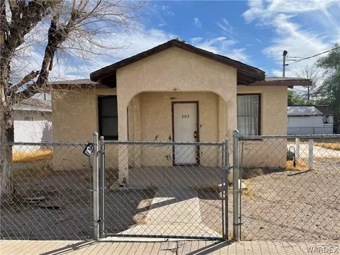 303 N M St, Needles, CA 92363 photo 3