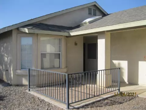 7796 E Concho Dr, Kingman, AZ 86401 photo 2