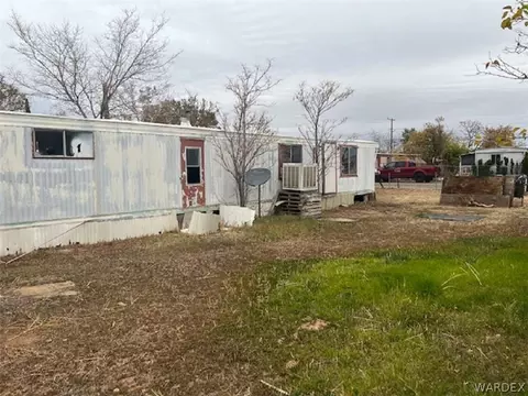 3574 E Warbler Ln, Kingman, AZ 86409 photo 8