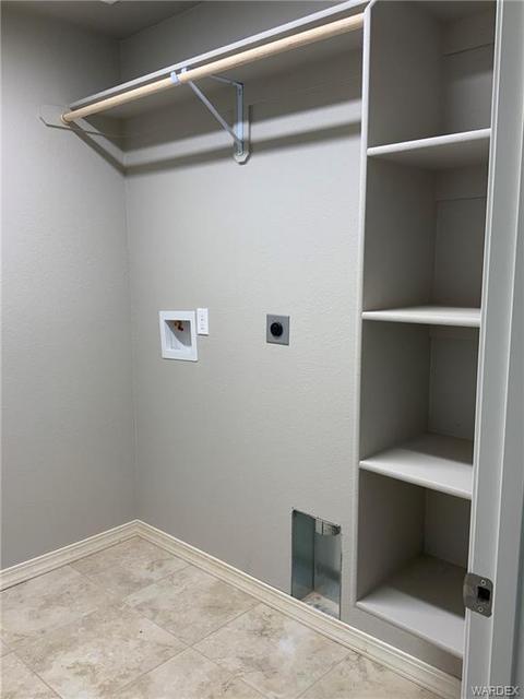 2891 Estrella Vis, Kingman, AZ 86409 photo 2