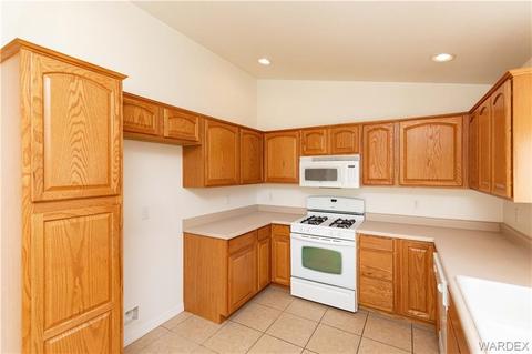 3931 E Snavely Ave, Kingman, AZ 86409 photo 4