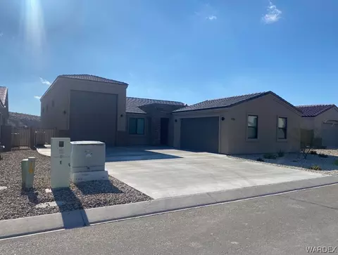 3316 Secret Pass Canyon Dr, Bullhead City, AZ 86429