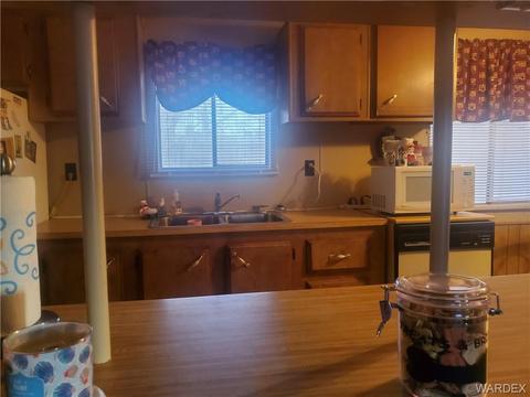 2735 E Packard Ave, Kingman, AZ 86409 photo 4