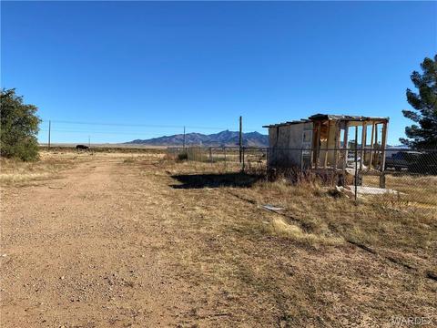 4590 4594 N Patsy Dr, Kingman, AZ 86409 photo 1