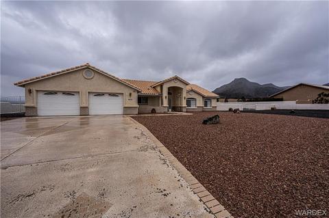 1332 E Storm Cloud Dr, Kingman, AZ 86409 photo 3