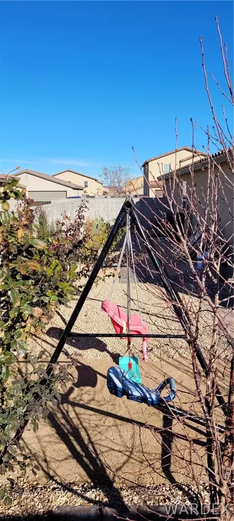 3660 E Andrea Drive Dr, Kingman, AZ 86409 photo 4
