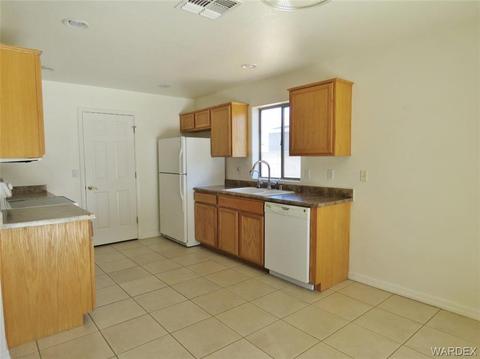 3940 E Potter Ave, Kingman, AZ 86401 photo 9