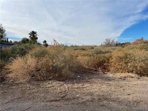 10581 S Lead Ln, Mohave Valley, AZ 86440