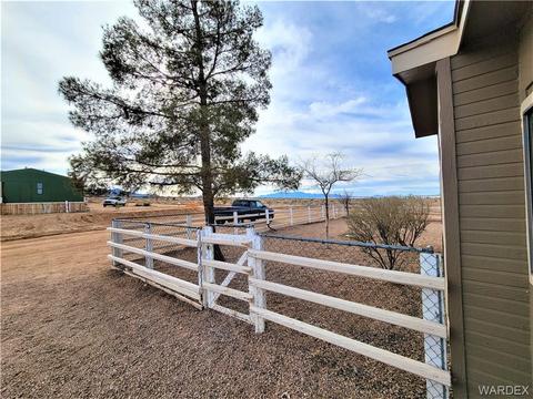 7608 E Cattle Dr, Kingman, AZ 86401 photo 9