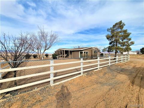 7608 E Cattle Dr, Kingman, AZ 86401 photo 4