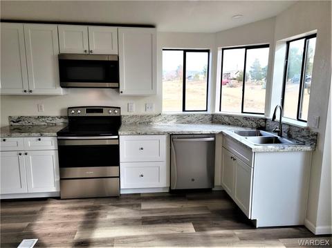7608 E Cattle Dr, Kingman, AZ 86401 photo 10