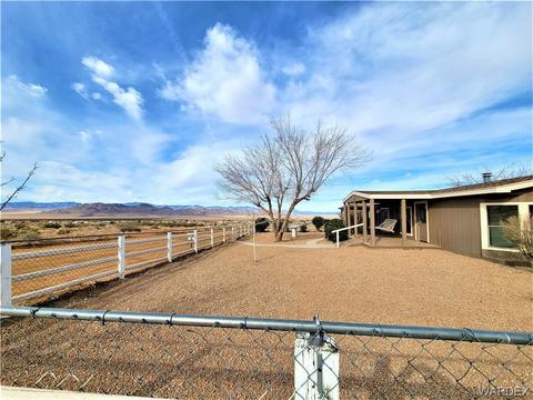 7608 E Cattle Dr, Kingman, AZ 86401 photo 5