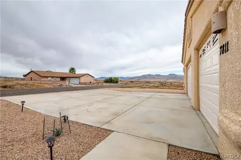 7811 E Devils Arch Dr, Kingman, AZ 86401 photo 44