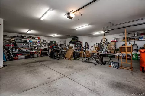 7811 E Devils Arch Dr, Kingman, AZ 86401 photo 23