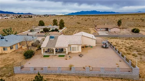 7811 E Devils Arch Dr, Kingman, AZ 86401 photo 31