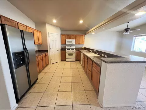 3309 E Cane Dr, Kingman, AZ 86409 photo 9