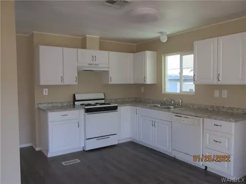 2160 E Lass Ave, Kingman, AZ 86409 photo 8