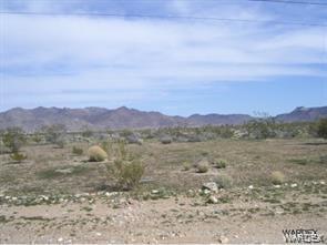 3690 N Avra Rd, Golden Valley, AZ 86413