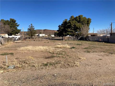 469 E Beverly Ave, Kingman, AZ 86409 photo 1