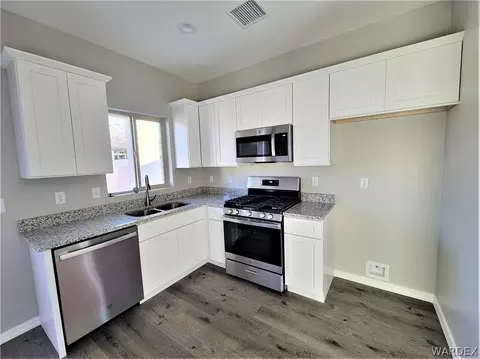 2505 E Thompson Ave, Kingman, AZ 86409 photo 8