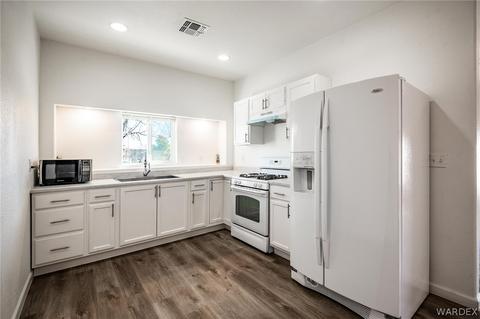 3871 E Lum Ave, Kingman, AZ 86409 photo 9