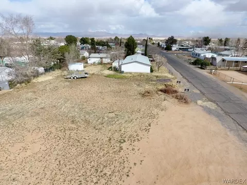 3849 E Shaeffer Ave, Kingman, AZ 86409 photo 3