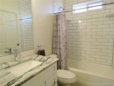 110 E Oak St, Kingman, AZ 86401 photo 23